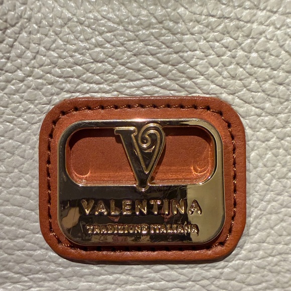 Valentina Elegant White Hobo Bag - Picture 2 of 6